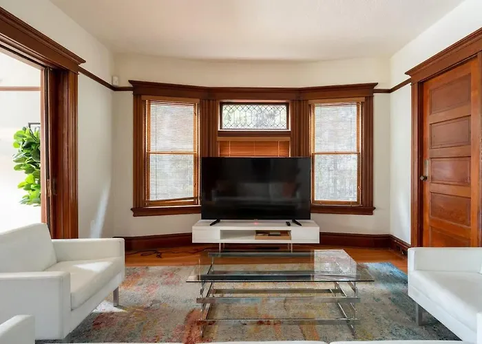 Stay Portland Collection - Historic Pdx Home - Sleeps 10, Perfect Location