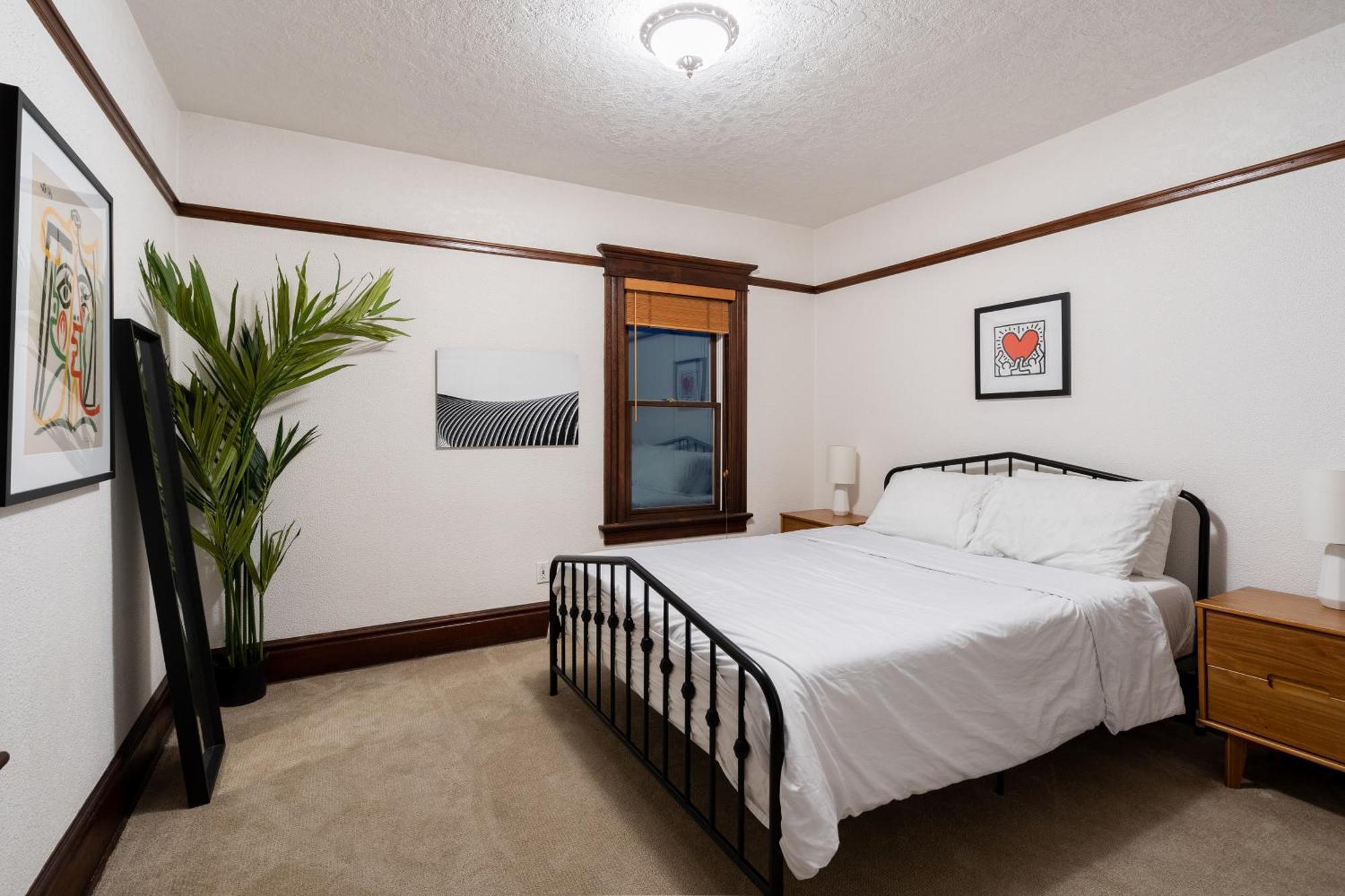 Collection - Historic Pdx - Sleeps 10, Perfect Location *