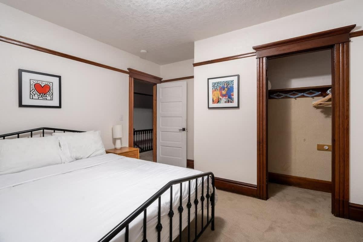 Holiday home Collection - Historic Pdx - Sleeps 10, Perfect Location